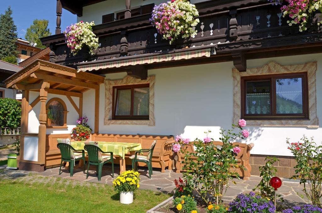 קירשברג אין טירול Gaestehaus Friedl חדר תמונה